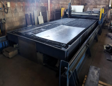 Foto: CORTE PLASMA CNC BAW   LC30 D - 3000 X 12000 - ANO 2019