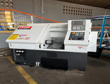 Foto: CENTRO DE TORNEAMENTO - MAZAK - MODELO QT10 -