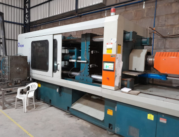 Foto: INJETORA DE PLASTICOS ROMI PRIMAX 600 R COM INVERSOR -ANO 1998