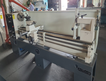 Foto: TORNO MECÂNICO NARDINI 325 CS - 650MM X 2200MM