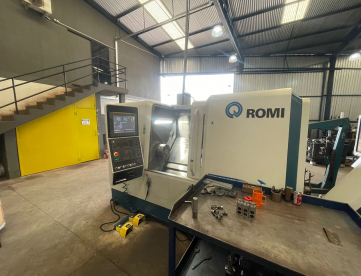 Foto: CENTRO DE TORNEAMENTO CNC ROMI GL300M FERRAMENTAS ACIONADAS - ANO 2021