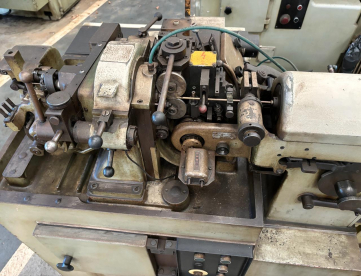 Foto: TORNO AUTOMÁTICO ESCOMATIC MODELO D2 -DIAMETRO DE ARAME 0.3 A 4.0 MM -MAQUINA MUITO NOVA