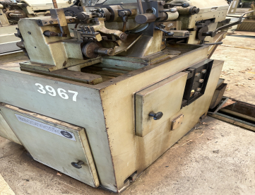 Foto: TORNO AUTOMÁTICO ESCOMATIC MODELO D2 -DIAMETRO DE ARAME 0.3 A 4.0 MM -MAQUINA MUITO NOVA