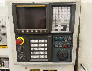 Foto: CENTRO DE TORNEAMENTO - ROMI - G240 - MAQUINA MUITO CONSERVADA - TEM CONTRA PONTO -ANO 2007