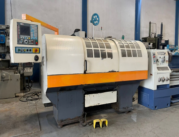 Foto: TORNO CNC TIMEMASTER - 400MM X 1000MM - PNEUMÁTICO - ANO 2007