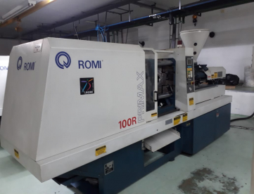 Foto: INJETORA DE PLÁSTICOS ROMI PRIMAX 100R ANO 2003