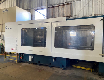 Foto: INJETORA DE PLÁSTICO ROMI PRIMAX 1100R ANO 2001