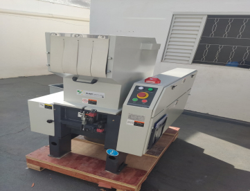 Foto: MOINHO TRITURADOR DE ALTA ROTAÇÃO PARA PLÁSTICO -AUMAX  -AMG 300 -BOCA 370 X 300  -AN0 2021
