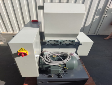 Foto: MOINHO TRITURADOR DE ALTA ROTAÇÃO PARA PLÁSTICO -AUMAX  -AMG 300 -BOCA 370 X 300  -AN0 2021