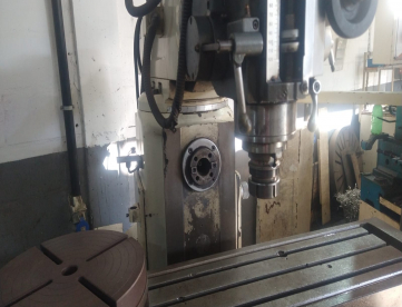 Foto: FRESADORA FERRAMENTEIRA COMBINADA ATLASMAQ FER-40A3 PREMIUM - ANO 2009