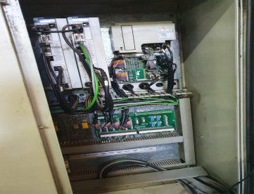 Foto: FRESADORA CNC - SINITRON - B7NX - ANO 2011 - 1500 x 760 x 710 MM