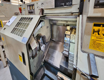Foto: CENTRO DE TORNEAMENTO CNC ROMI COSMOS 20U - 280MM X 710MM