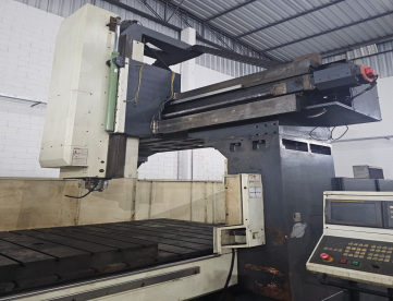 Foto: FRESADORA CNC PORTAL HARTFORD PRO320 - 3200 X 2200 X 1500 -MAQUINA COM 300 HORAS TRABALHADAS -ANO 2009