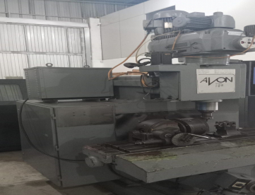 Foto: FRESADORA CNC - AVON – COMANDO MCS – ISO40 - 900 x 400 x 400 MM - COM 4º EIXO