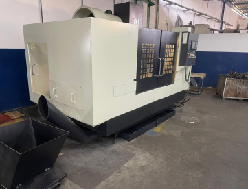 Foto: CENTRO DE USINAGEM VERTICAL - FEELER - FVP 1300A - ANO 2010 - 1300 x 610 x 560 MM