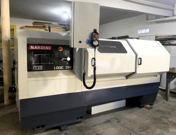 Foto: TORNO CNC - NARDINI – LOGIC 250 – ANO 1997 - 500 x 1000 MM