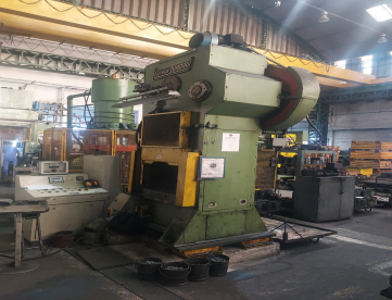 Foto: LOTE RF 0016 - PRENSA MECÂNICA - JUNDIAÍ - LA100 - 100 TON - COM NR12