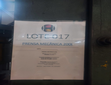 Foto: LOTE RF 0017 - PRENSA MECÂNICA - JUNDIAÍ - LA200 - 200 TON - SEM PAINEL DE COMANDO