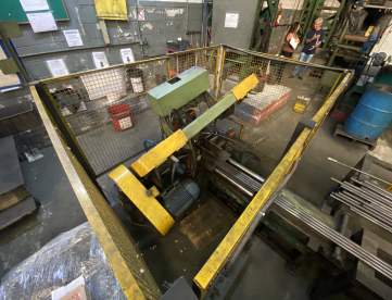 Foto: LOTE RF 0002 - SERRA DE FITA AUTOMATICA FRANHO - SF 250A