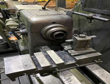 Foto: LOTE RF 0037 - TORNO REVOLVER - IRAN