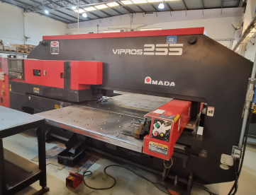 Foto: PUNCIONADEIRA CNC - AMADA - VIPROS 255 - ANO 1997