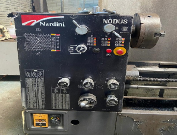 Foto: TORNO MECÂNICO NARDINI NODUS ND 325 -2200 X 650 - ANO 2001