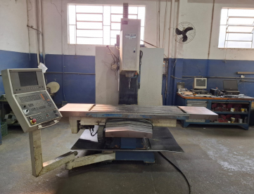 Foto: FRESADORA CNC NARDINI DIPLOMAT PETRUS  80160 R- 1520 X 705 X 700 - ANO 2005
