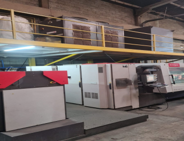 Foto: MAQUINA DE CORTE A LASER CO2 -BYSTRONIC 5200 W- MODELO BYLASER 3015-  AÇO  19mm - ANO 2007