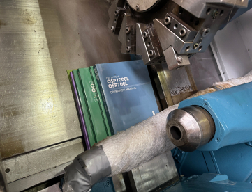 Foto: CENTRO DE TORNEAMENTO OKUMA LU 15 - DUPLA TORRE  - 280MM X 615MM