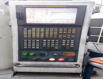 Foto: CENTRO DE USINAGEM VERTICAL - ROMI - DISCOVERY 760 - ANO 2008 - 760 x 506 x 508 MM - COMANDO FANUC 21i - MB - COM QUARTO EIXO