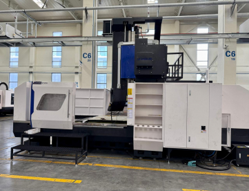 Foto: CENTRO DE USINAGEM PORTAL CNC - ETEC - LM2518 - 2500 x 1800 x 1000 MM