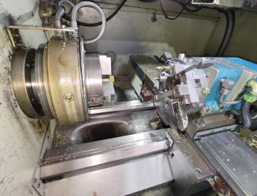 Foto: TORNO CNC ROMI CENTUR 30RV -1000 X 520 MM - ANO 1996