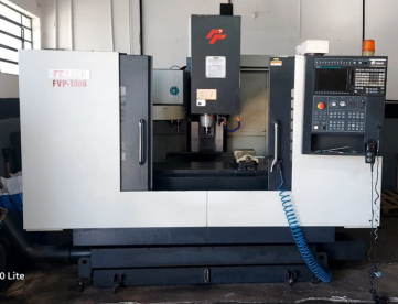Foto: CENTRO DE USINAGEM VERTICAL - FEELER - FVP 1000 - ANO 2011 - 1.000 x 520 x 520 MM