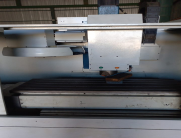Foto: CENTRO DE USINAGEM VERTICAL ROMI DISCOVERY 4040 - 1020MM X 510MM X 500MM