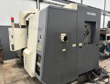 Foto: CENTRO DE TORNEAMENTO OKUMA 7 EIXOS -TWIN STAR LT 300 MY -ANO 2004
