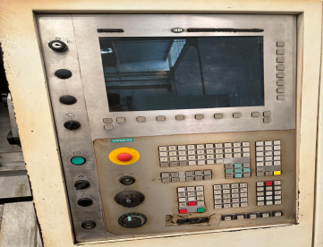 Foto: CENTRO DE TORNEAMENTO DMG CTX-310 ECOLINE -COM FERRAMENTAS ACIONADAS /ANO 2008