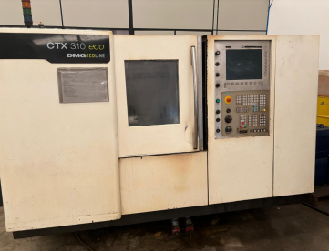 Foto: CENTRO DE TORNEAMENTO DMG CTX-310 ECOLINE -COM FERRAMENTAS ACIONADAS /ANO 2008