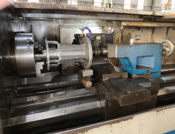 Foto: TORNO CNC NARDINI LOGIC 350 - 700MM X 4000MM - ANO 2009 - EP 3050MM