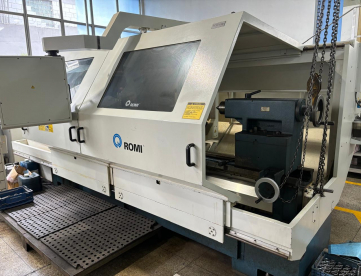 Foto: TORNO CNC - ROMI - CENTUR 50 - ANO 2007 - PLACA DE 1000 MM - USINÁVEL 1000 x 2000 MM