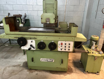 Foto: VENDO  FERRAMENTARIA COMPLETA  -  CENTRO DE USINAGEM / FRESADORA / FURADEIRA / TORNO MECANICO /RETIFICA PLANA /ELETROEROSÃO /BANCADA + INSTRUMENTOS