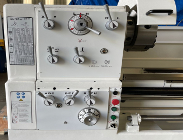 Foto: TORNO MECÂNICO - 660 x 2000 MM - C6266 - BASE MONOBLOCO - ARVORE 104 MM - MÁQUINA NOVA
