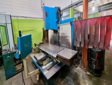Foto: FRESADORA CNC - VEKER - MVK 2500 - ANO 2011 - 2500 x 850 x 850 MM - COMANDO CNC SIEMENS
