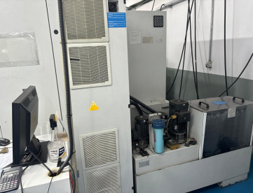 Foto: ELETROEROSÃO A FIO - CHARMILLES - ROBOFIL 380 -MAQUINA MUITO NOVA - ANO 2006