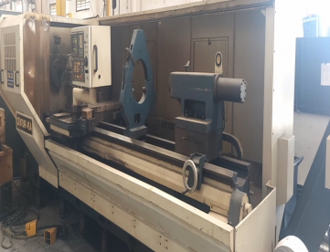 Foto: TORNO CNC - ROMI - CENTUR 45A - ANO 2004 - 850 x 3.000 MM