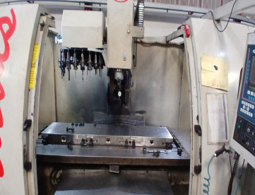 Foto: CENTRO DE USINAGEM TRAVIS - M2000 - FAGOR 8055 - 2000 X 870 X 710MM - ANO 2007