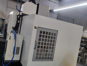 Foto: CENTRO DE USINAGEM VERTICAL - FEELER - FVP 1000 - ANO 2016 - 1.000 x 500 x 500MM