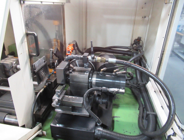 Foto: RETIFICA CILINDRICA CNC PARA BLANKS DE METAL DURO  ROLLOMATIC ALTA PRODUÇÃO -MODELO 148 NP4 - ANO 2000