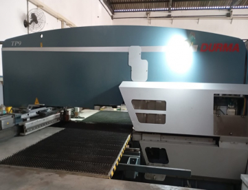 Foto: PUNCIONADEIRA CNC - DURMA - MODELO TP9 - 22 TON - ANO 2015 - 27 FERRAMENTAS - MESA 1250 x 2500 MM