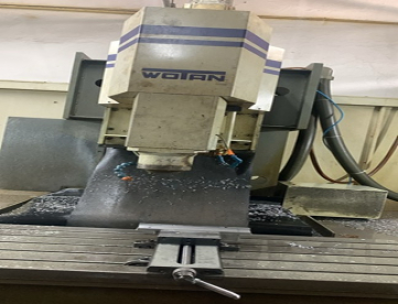 Foto: FRESADORA CNC WOTAN BANCO FIXO - WOMAT M1L - 1400 x 400 x 450mm - ANO 2004