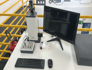 Foto: AFÉRIDOR DE RELOGIOS COMPARADOR - MAHR -MODELO PRECIMAR OPTIMAR 100 -RANGE DE 100 MM - ANO